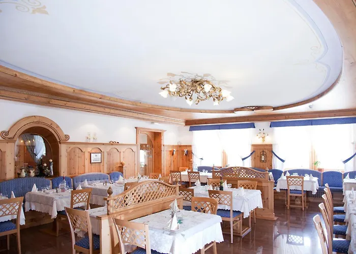 Hotel Jolanda